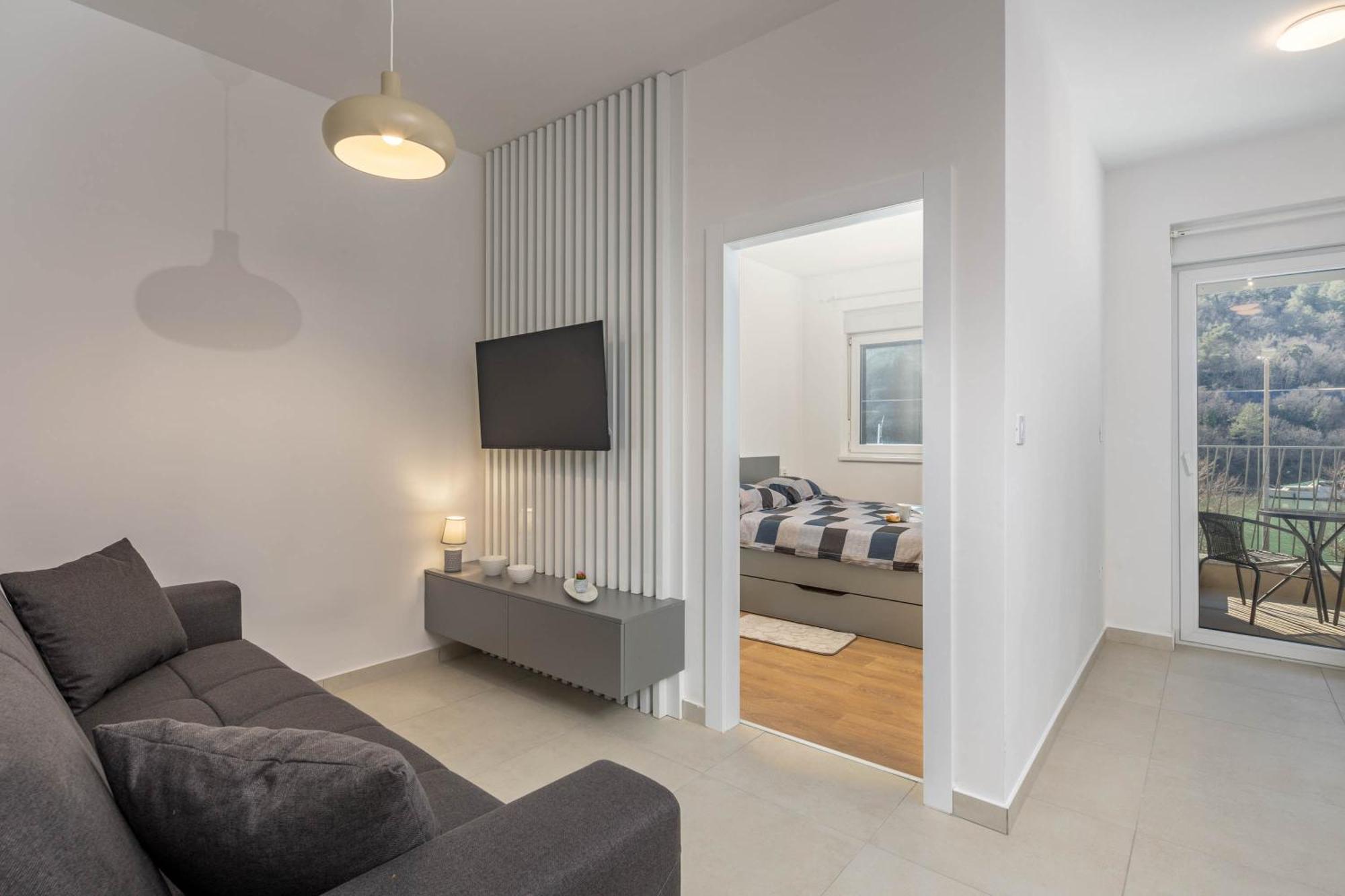Seafront Villa Andrijana - Happy Rentals Plomin Extérieur photo