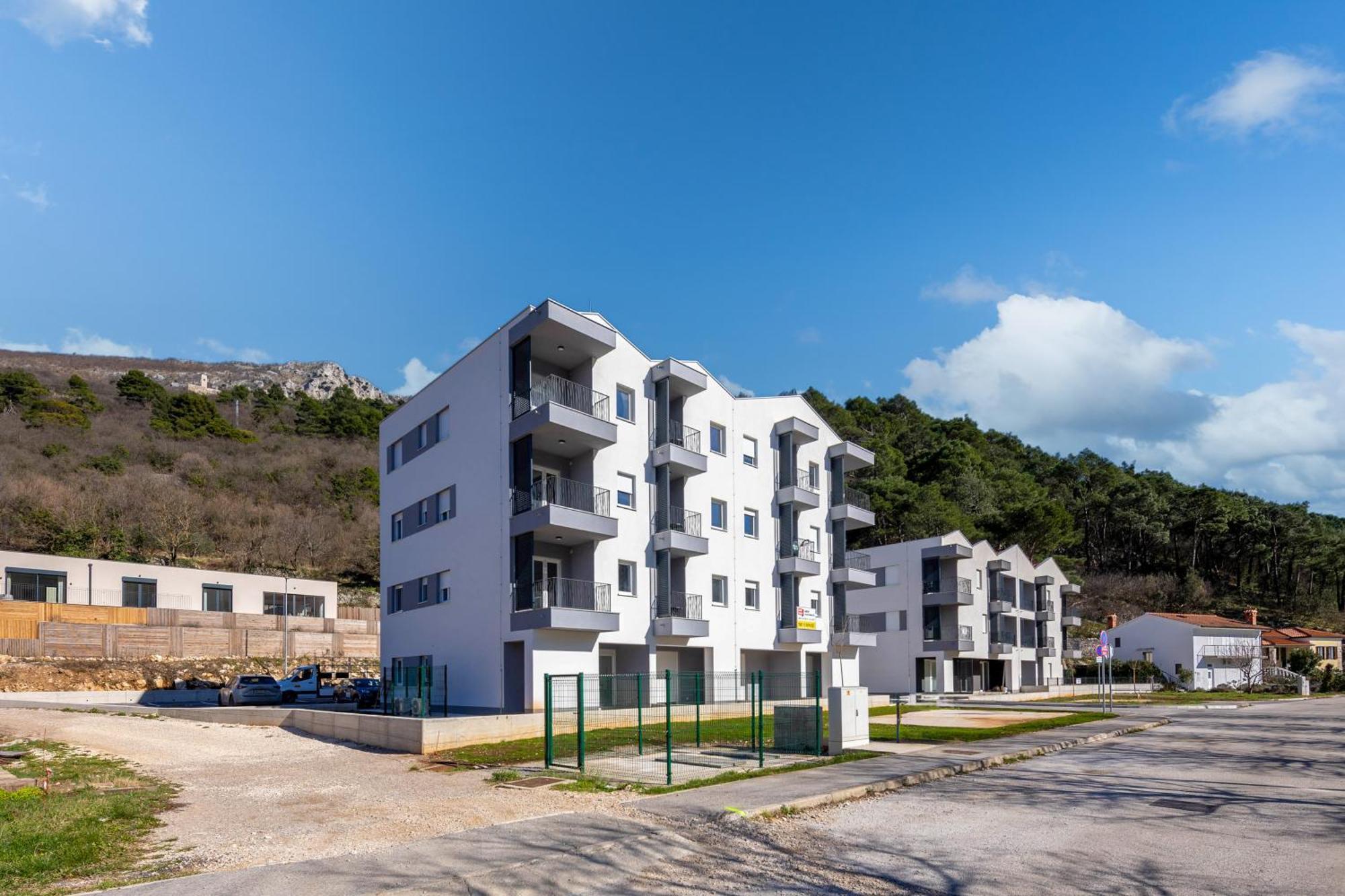 Seafront Villa Andrijana - Happy Rentals Plomin Extérieur photo